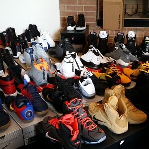 100+ Assorted Sneakers Collection